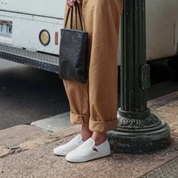 OLUKAI Pehuea Women's Size 9/EU 39 White Mesh Slip-On Drop Heel Comfort Shoes - Picture 1 of 12